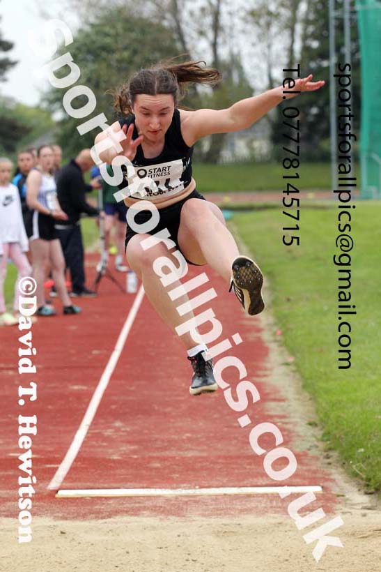 Long jump, 2021 North East Grand Prix No. 3, Monkton, Wednesday, june 2nd. Photo: David T. Hewitson/Sports for All Pics